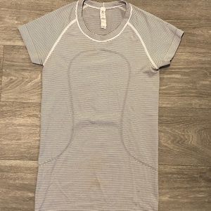 Lululemon Swiftly Tech Short Sleeve Crew